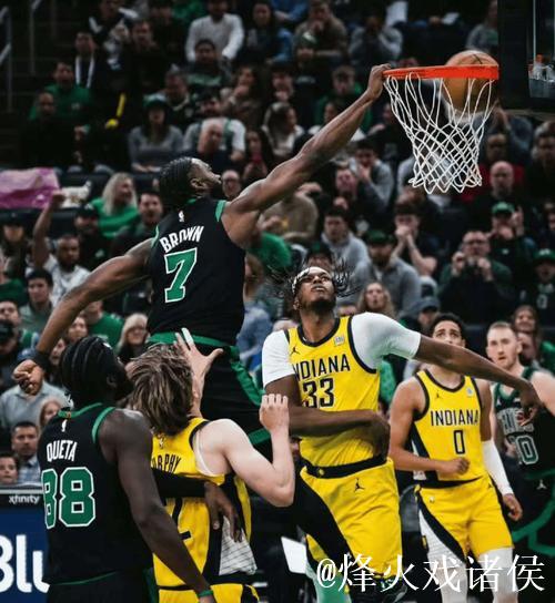 布朗44分绿军大胜步行者 尼克斯轻取魔术6连胜